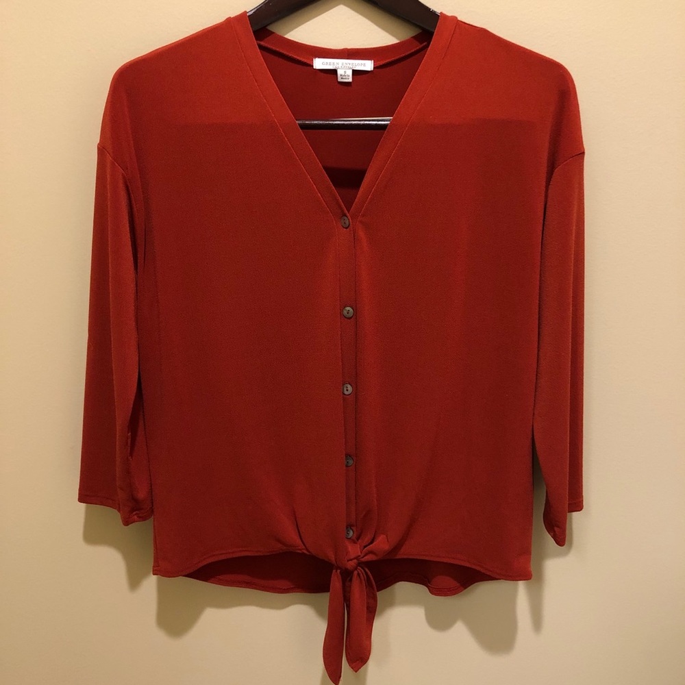 *2/$20*NWOT Tie Front Button Blouse
